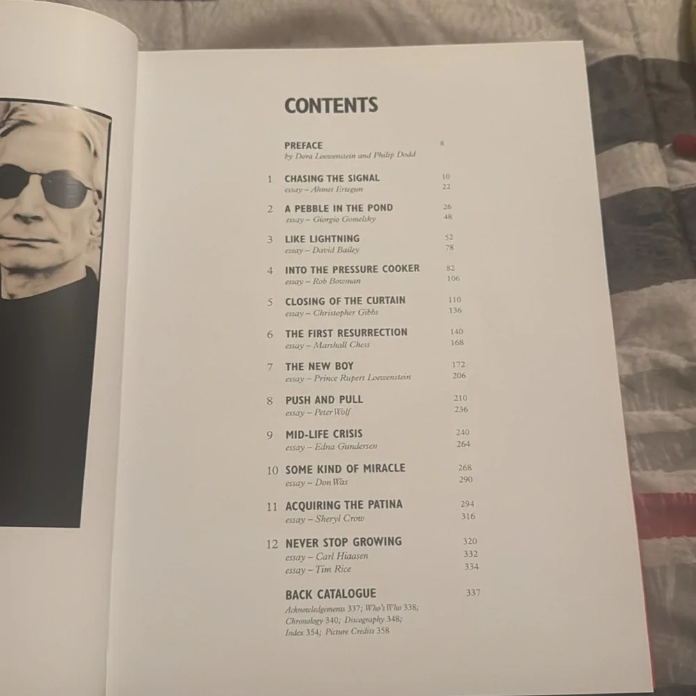 According to The Rolling Stones Book - Picture 6 of 7